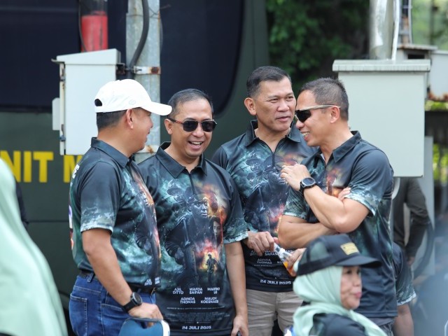 Pangdam Jaya Hadiri CFD dan Nobar Film “Believe” Bersama Panglima TNI dan Rekan Alumni SMP-SMA