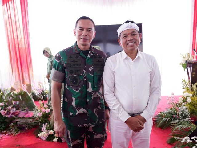 Wujud Nyata Sinergi TNI dengan Pemerintah, Pangdam Jaya Resmi Menutup TMMD ke-125 Tahun 2025