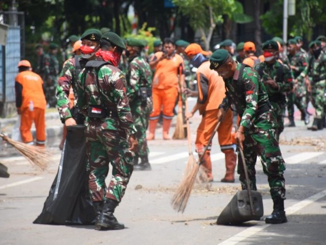 Pasca Aksi Damai, Personel Kodam Jaya Laksanakan Pembersihan
