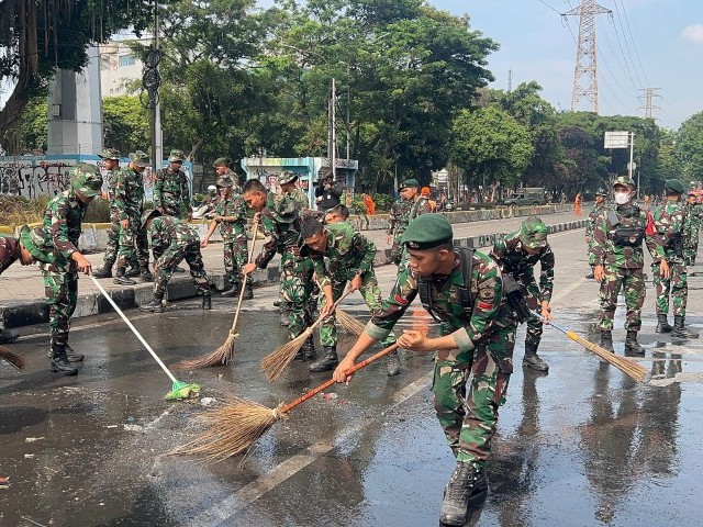 Kodam Jaya Gelar Karya Bakti Buka Akses Jalan Kwitang–Senen