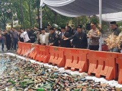 Kasrem 052/Wkr Menghadiri Pemusnahan Miras Dalam Rangka HUT KE-31 Kota Tangerang