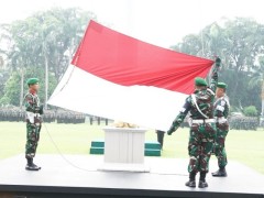 Kodam Jaya Laksanakan Upacara Bendera Hari Senin